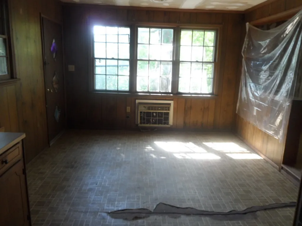 Property image 5 at 802 Dogwood Lane, Townville, SC 29689