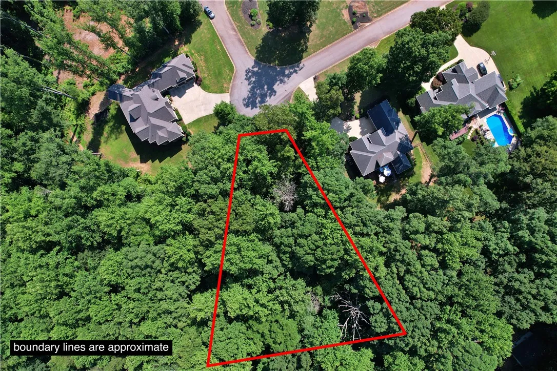Property image 2 at 115 Ivy Woods Drive, Easley, SC 29642