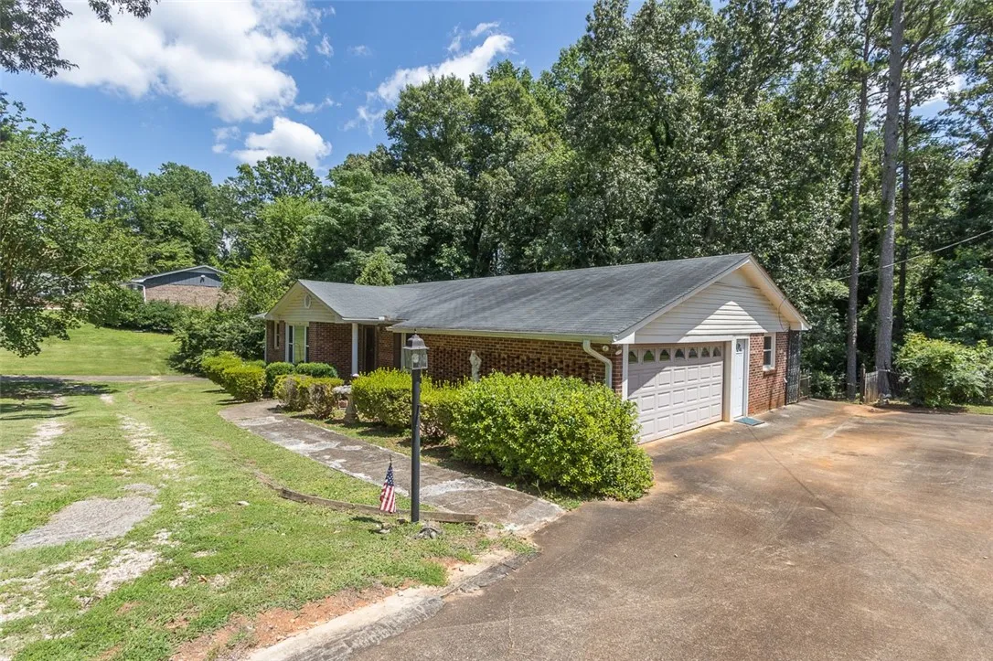 Property image 5 at 108 Nottingham Way, Anderson, SC 29621