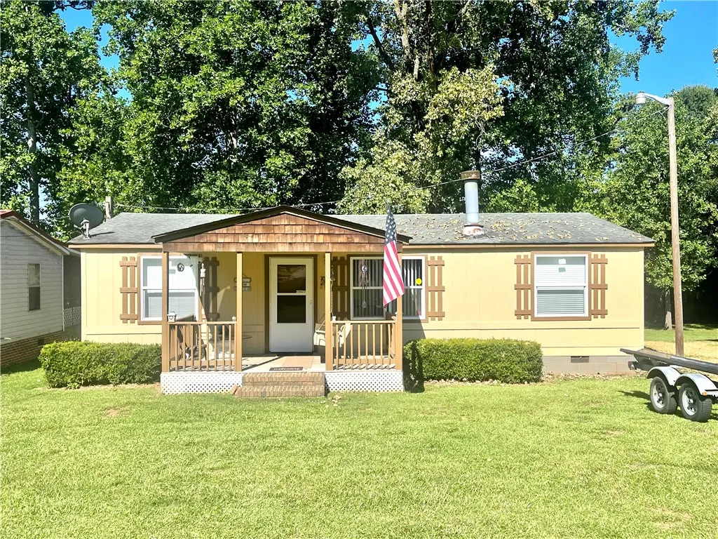 110 Dogwood Lane