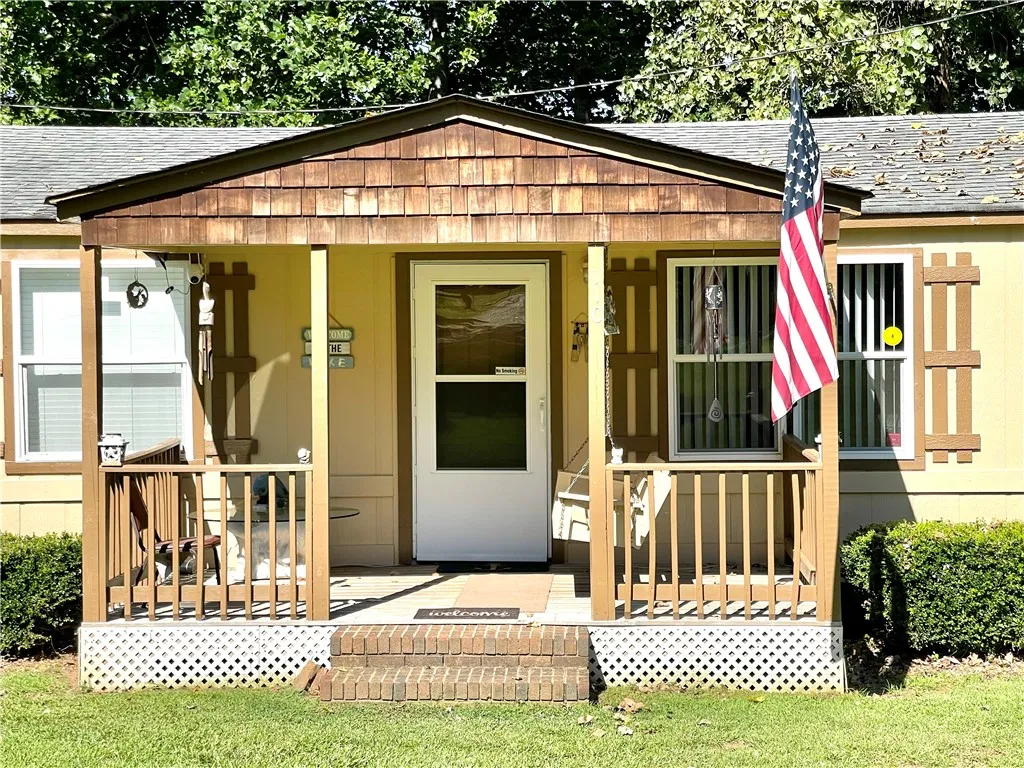 Property image 3 at 110 Dogwood Lane, Townville, SC 29689