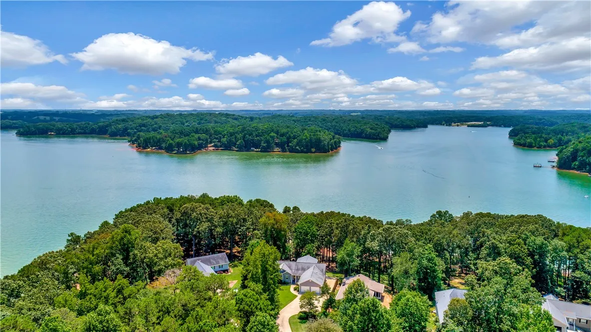 Property image 4 at 321 Lake Point Road, Fair Play, SC 29643