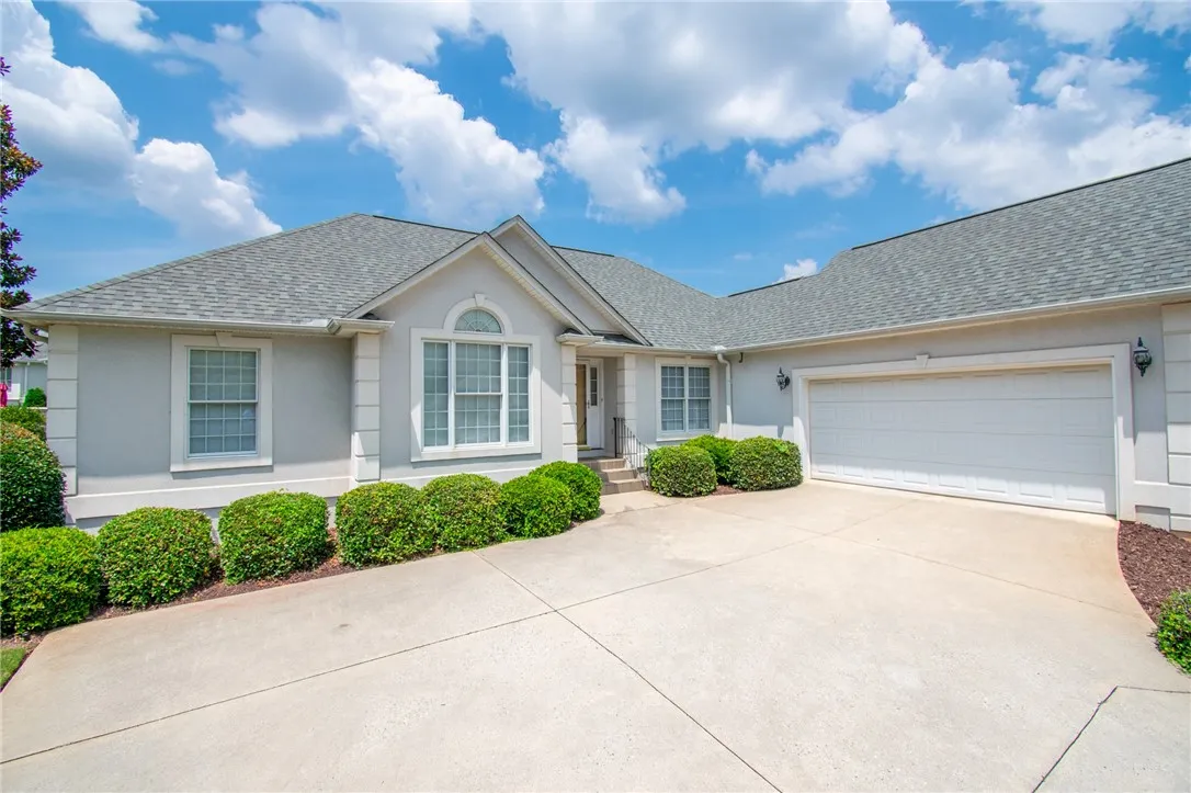 Property image 2 at 105 Bradley Park, Anderson, SC 29621