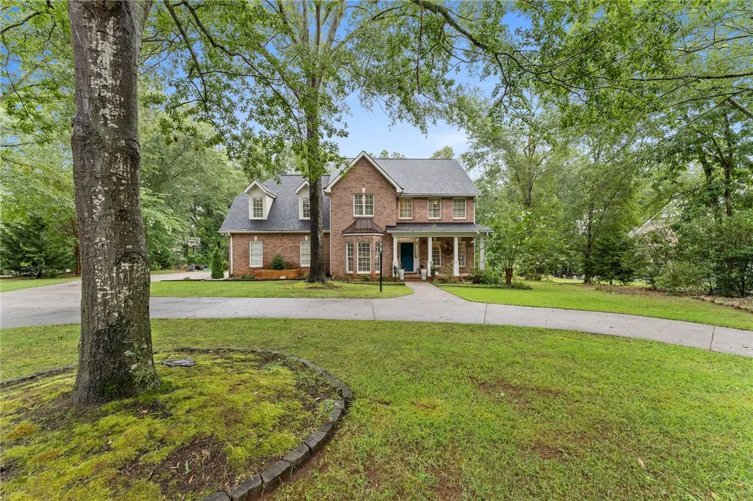 Property image 2 at 203 Ansonborough, Belton, SC 29627