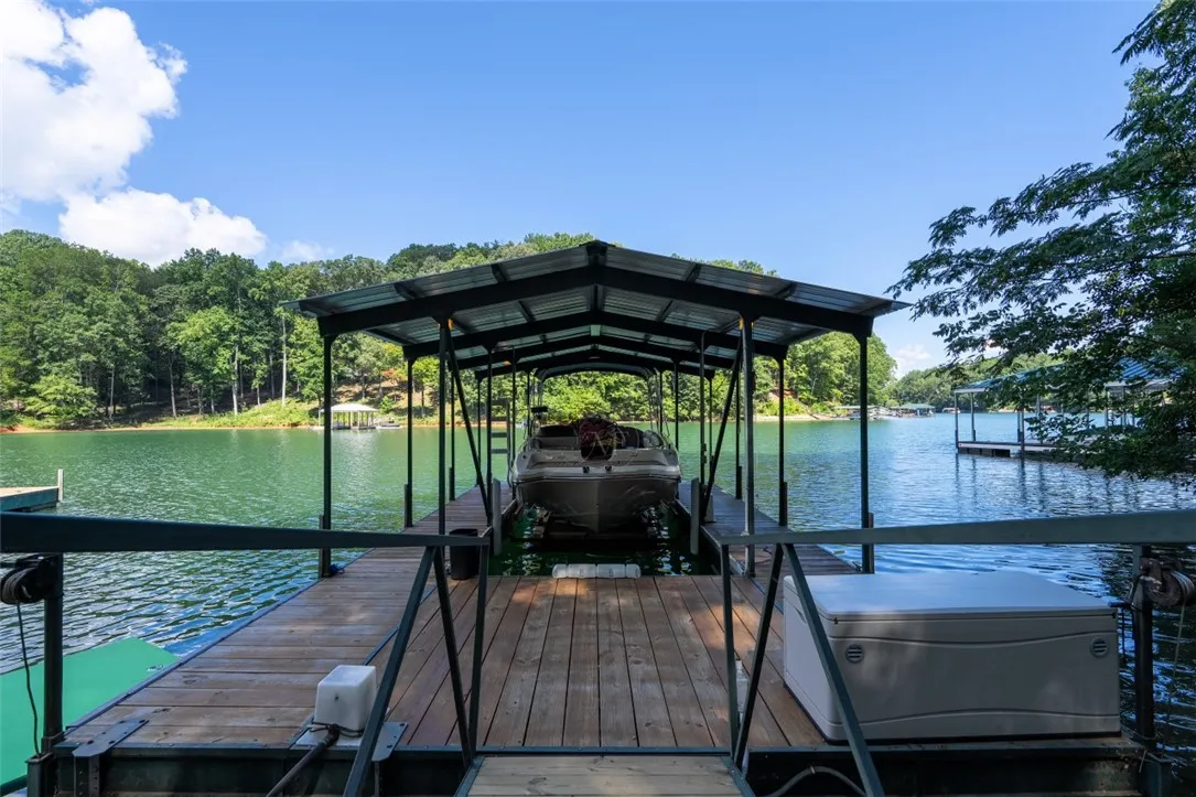 Property image 3 at 506 Inlet Drive, Seneca, SC 29672