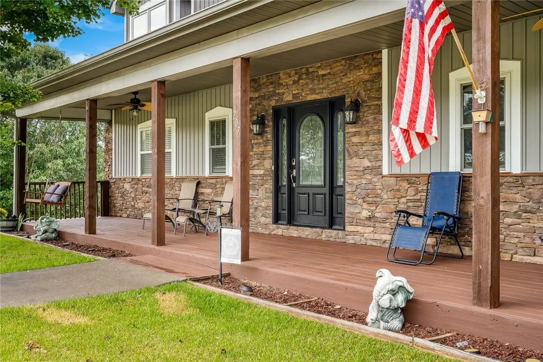 Property image 4 at 207 Crestridge Drive, Seneca, SC 29672
