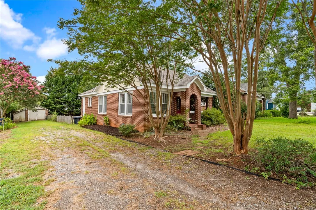 Property image 3 at 1407 Park Avenue, Anderson, SC 29621