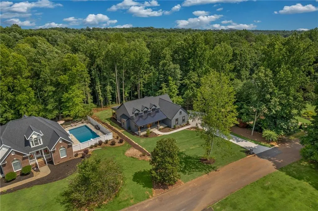 Property image 5 at 124 Bentwood Lane, Pickens, SC 29671