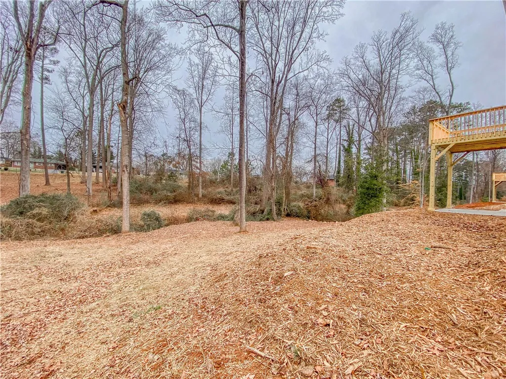 Property image 4 at 413 Sherwood Drive, Seneca, SC 29678