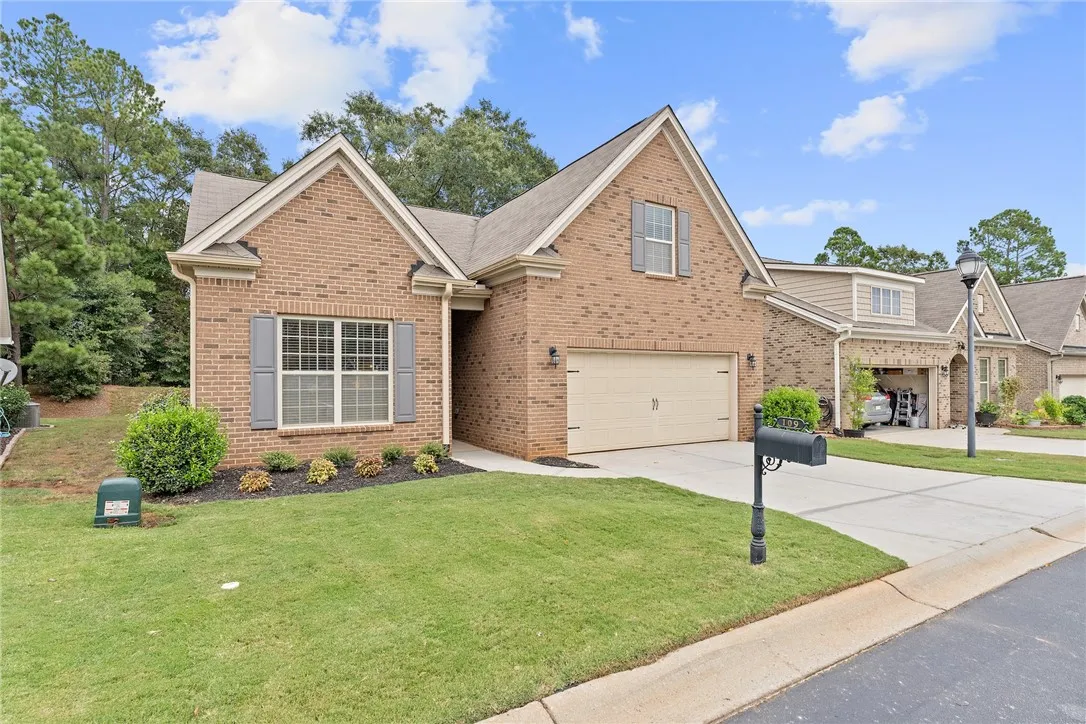 Property image 3 at 109 Golden Eagle Lane, Anderson, SC 29621