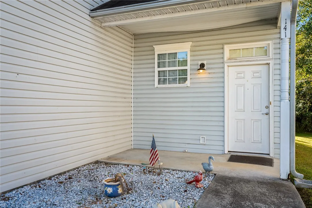 Property image 3 at 141 Crown Court, Williamston, SC 29697