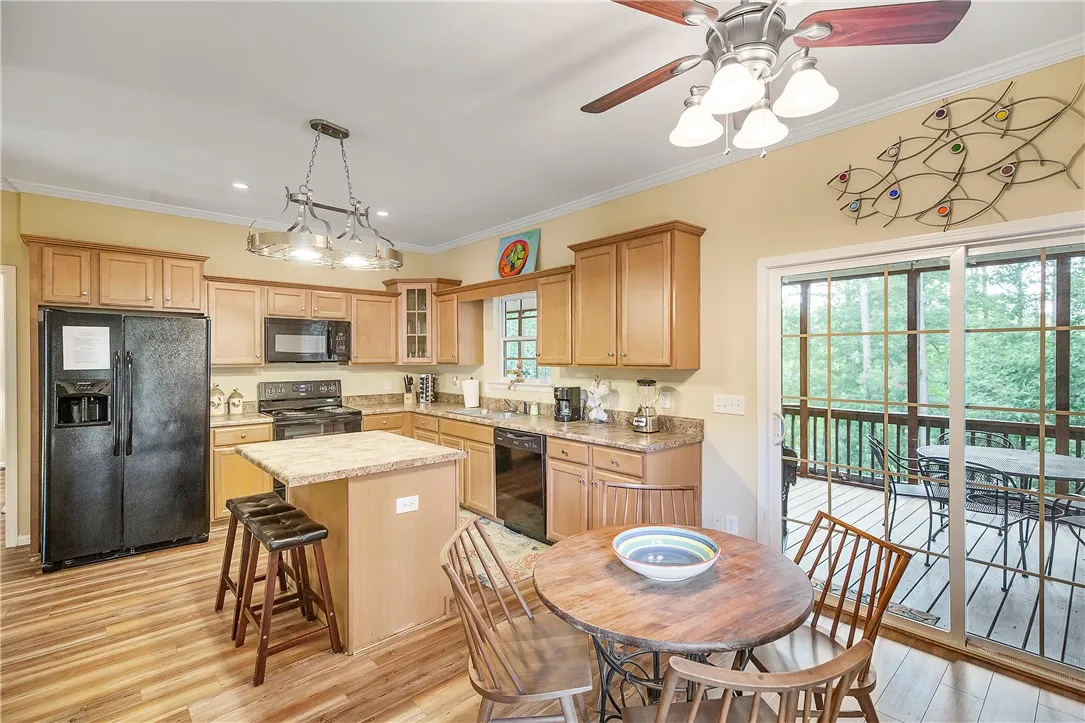 Property image 3 at 405 Meldau Road, Seneca, SC 29678