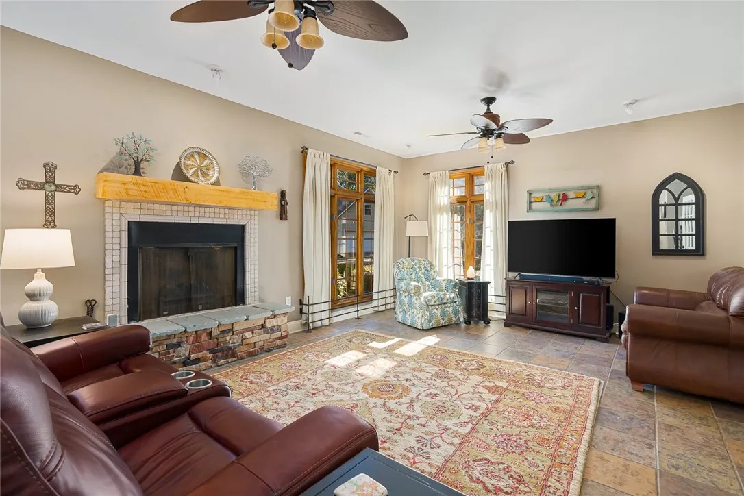 Property image 5 at 6 Honey Locust Lane, Piedmont, SC 29673