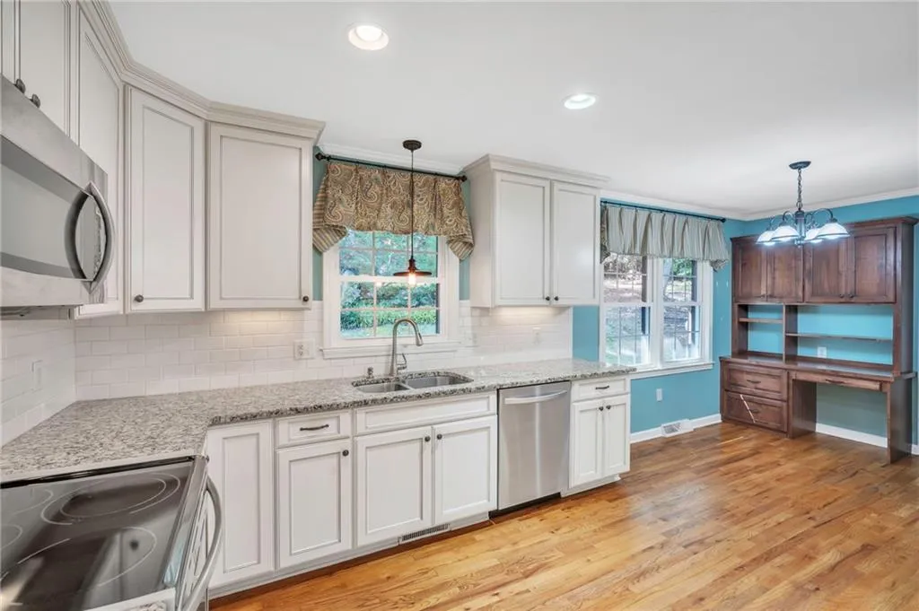 Property image 5 at 204 Valley View Drive, Clemson, SC 29631