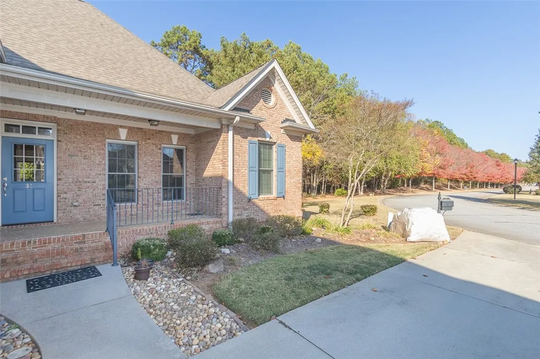 Property image 5 at 32 Angus Run, Seneca, SC 29672