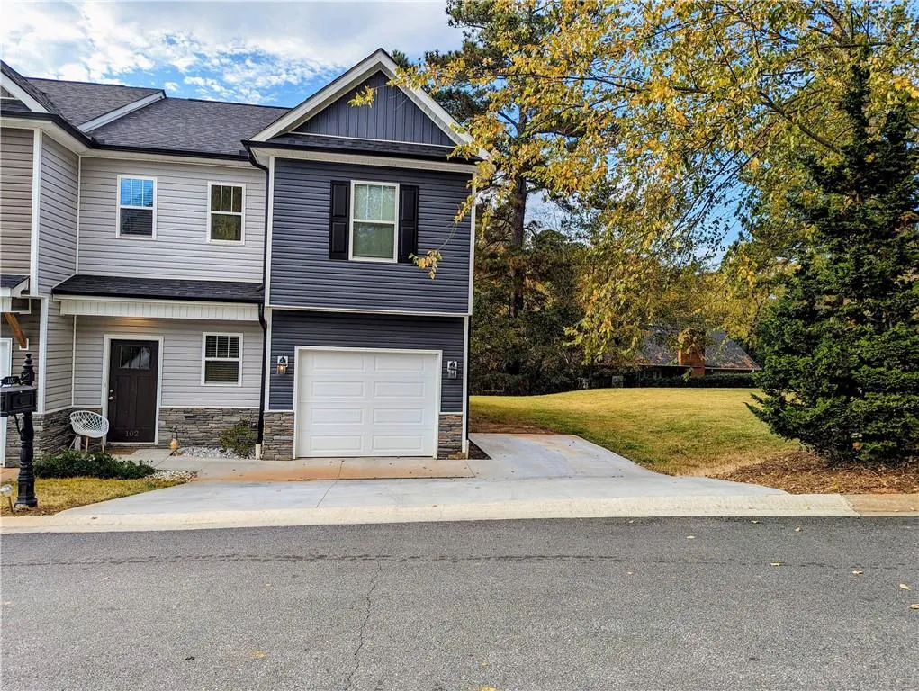 Property image 2 at 102 Ventura Street, Anderson, SC 29621