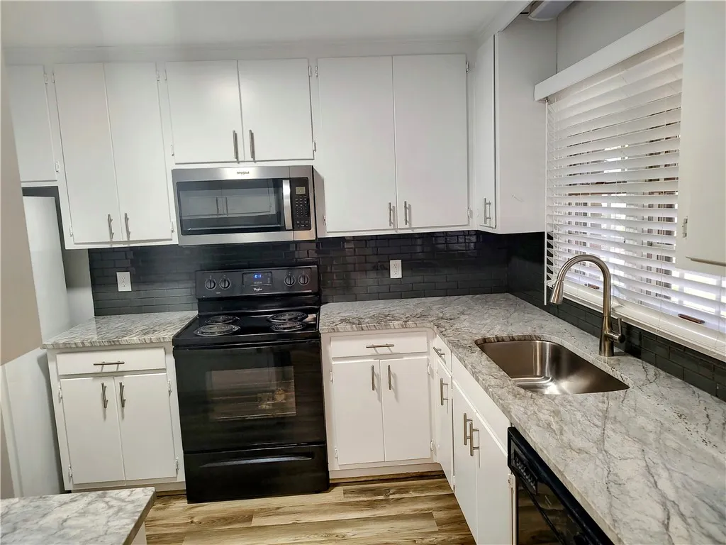 Property image 5 at 3 Little Lane, Clemson, SC 29631