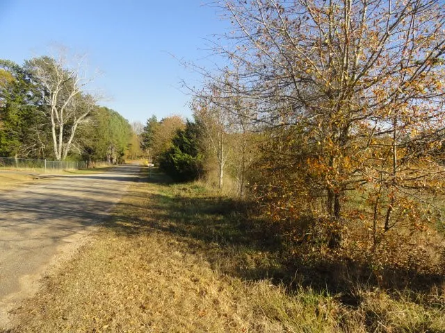 00 Crestview Drive
