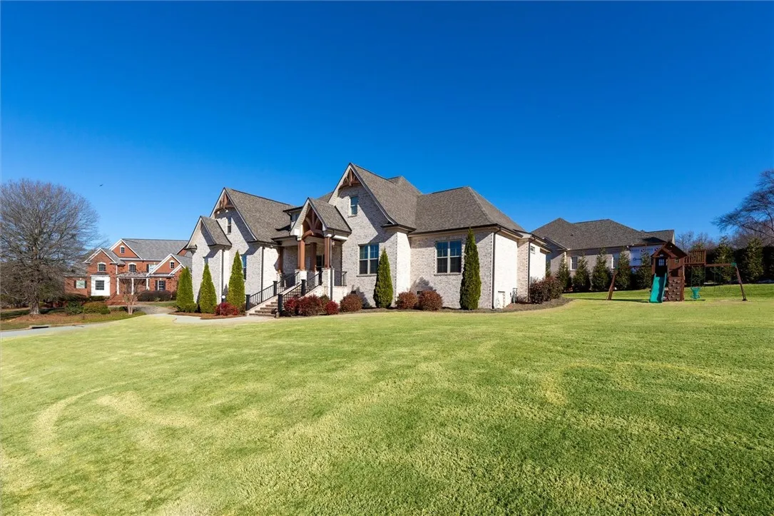 Property image 2 at 102 Hunt Cliff Court, Easley, SC 29642