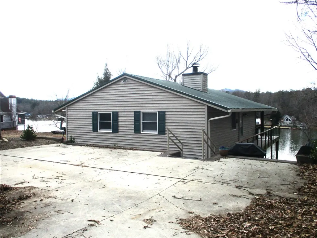 Property image 2 at 257 Jumping Branch Road, Tamassee, SC 29686