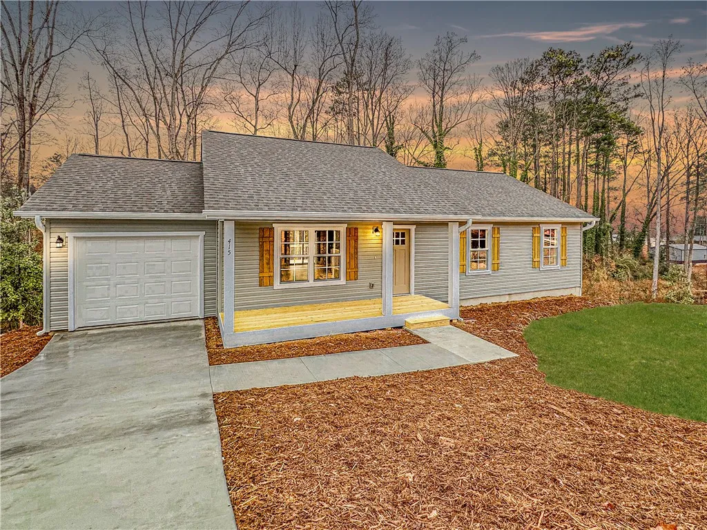 415 Sherwood Drive