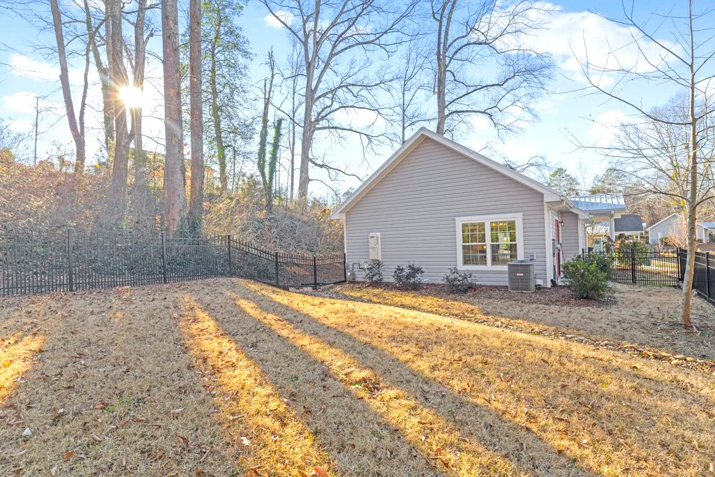 Property image 4 at 330 Woodland Drive, Walhalla, SC 29691