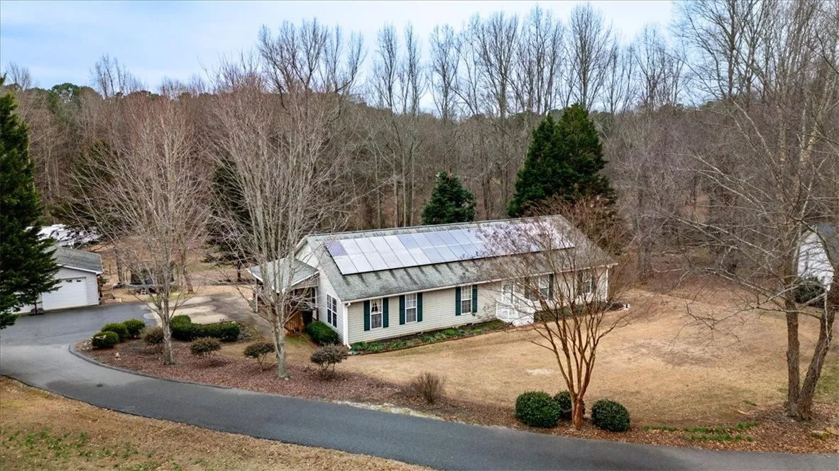 11 Dottie Court