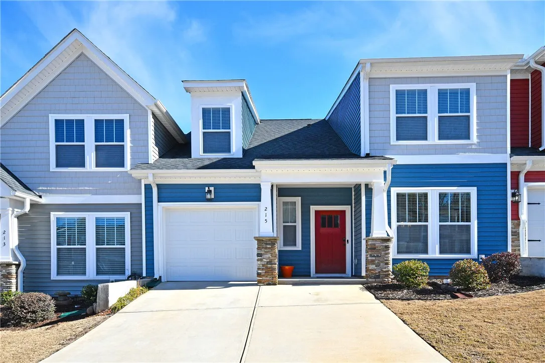 Property image 1 at 215 Rosecroft Drive, Easley, SC 29642