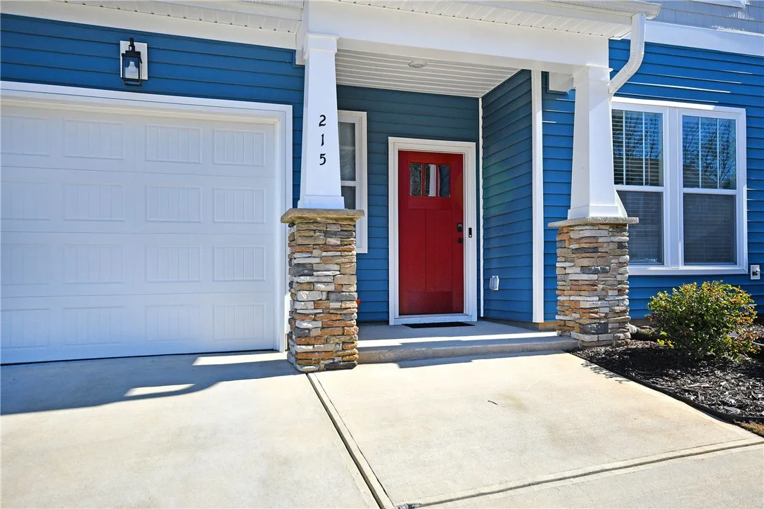 Property image 2 at 215 Rosecroft Drive, Easley, SC 29642