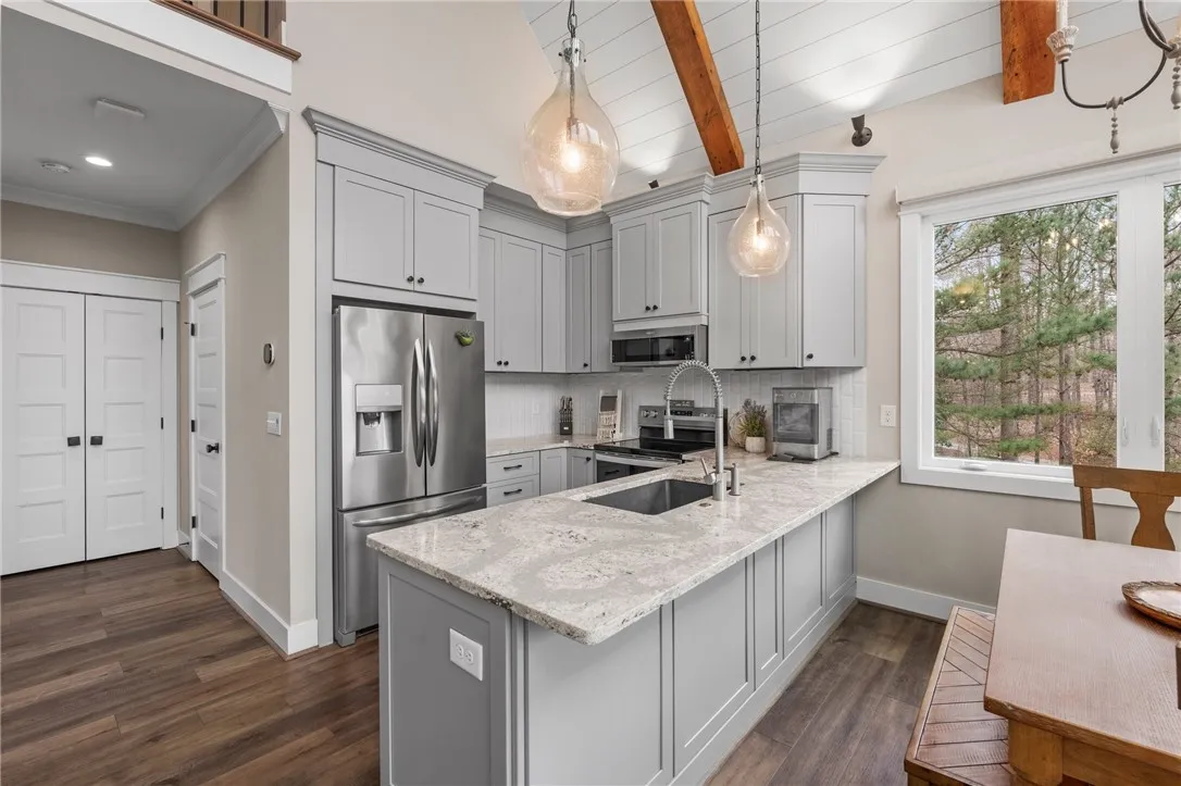 Property image 3 at 113 Knots Lane Lane, Six Mile, SC 29682