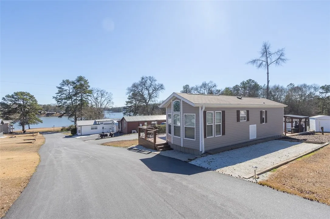 Property image 3 at 704 Heartland Road, Fair Play, SC 29643