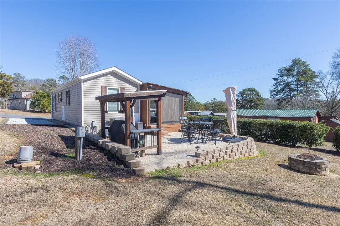 Property image 5 at 704 Heartland Road, Fair Play, SC 29643
