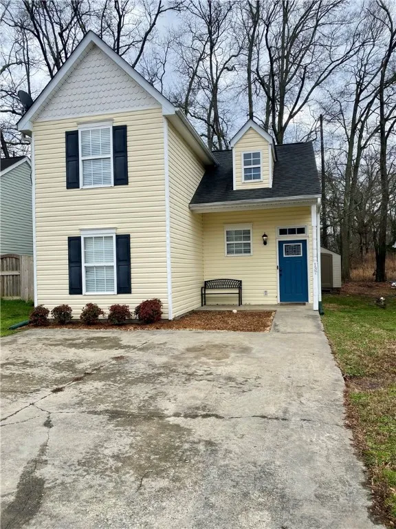 Property image 2 at 137 Crown Court, Williamston, SC 29697