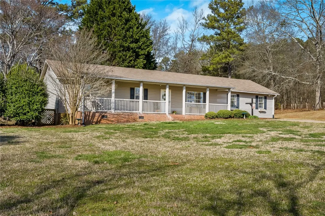 Property image 2 at 2002 Quail Ridge Road, Anderson, SC 29625