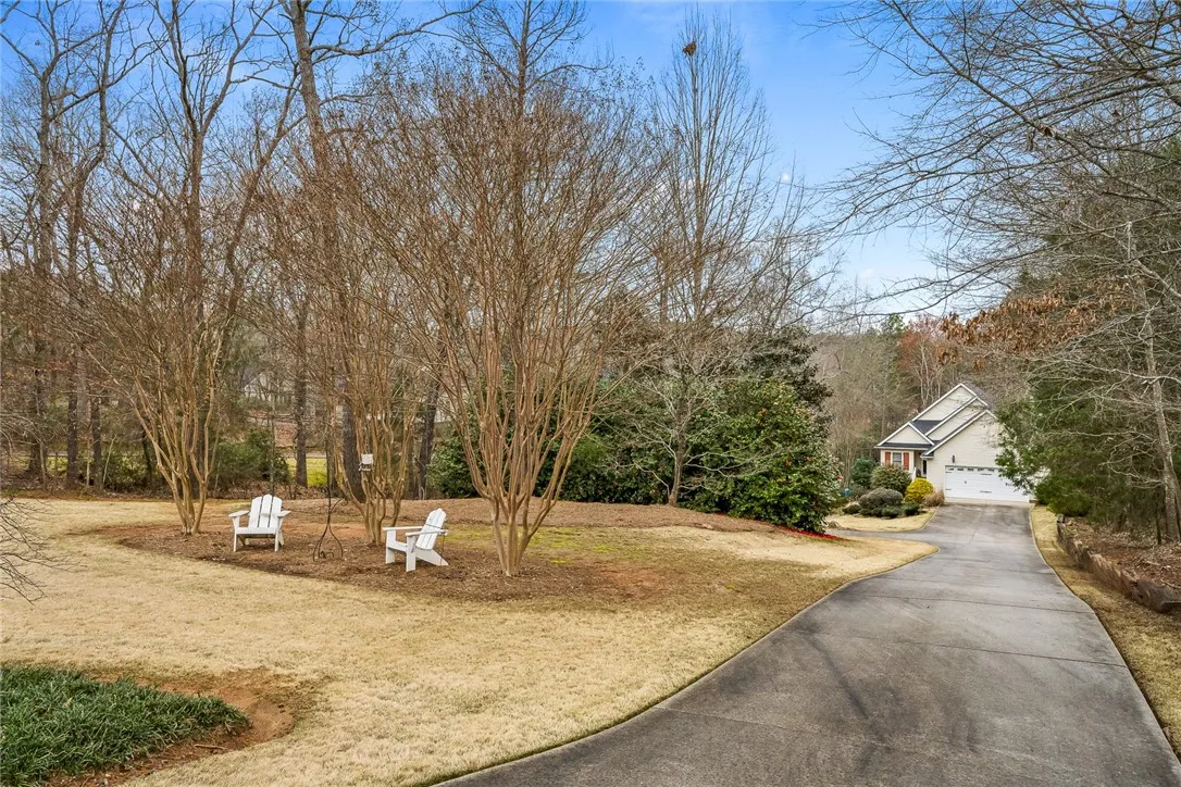 Property image 4 at 113 Paradise Circle, Townville, SC 29689
