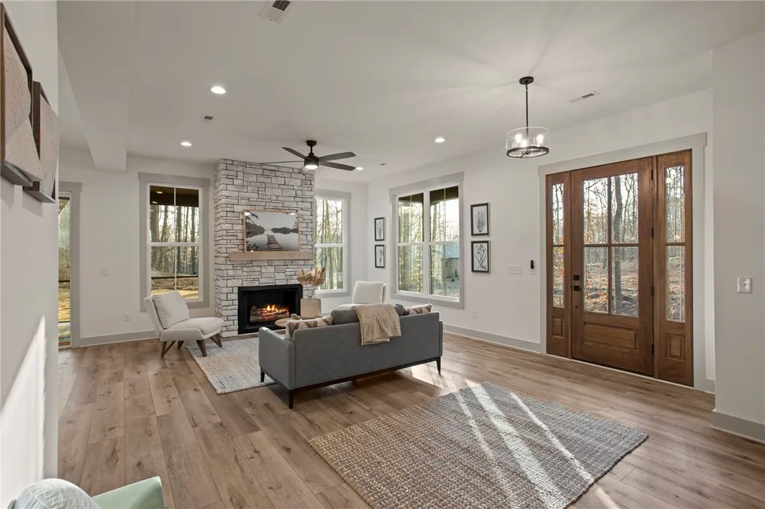 Property image 4 at 403 Boaters Row, Fair Play, SC 29643
