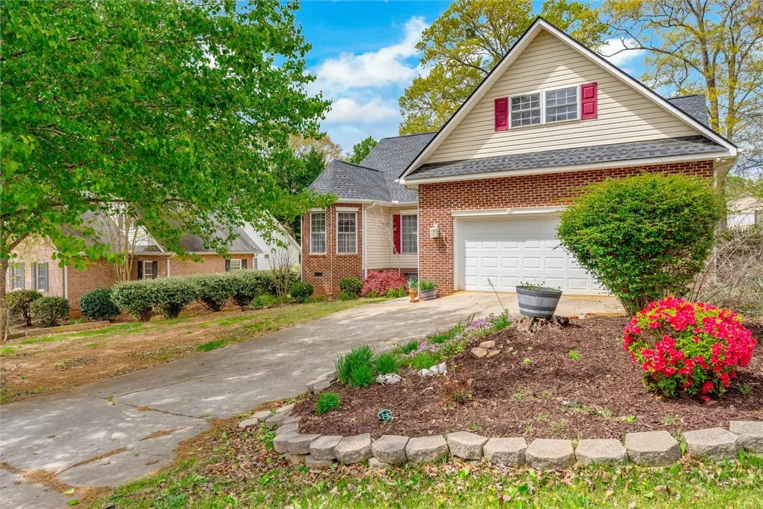 Property image 2 at 205 Lyttleton Way, Anderson, SC 29621