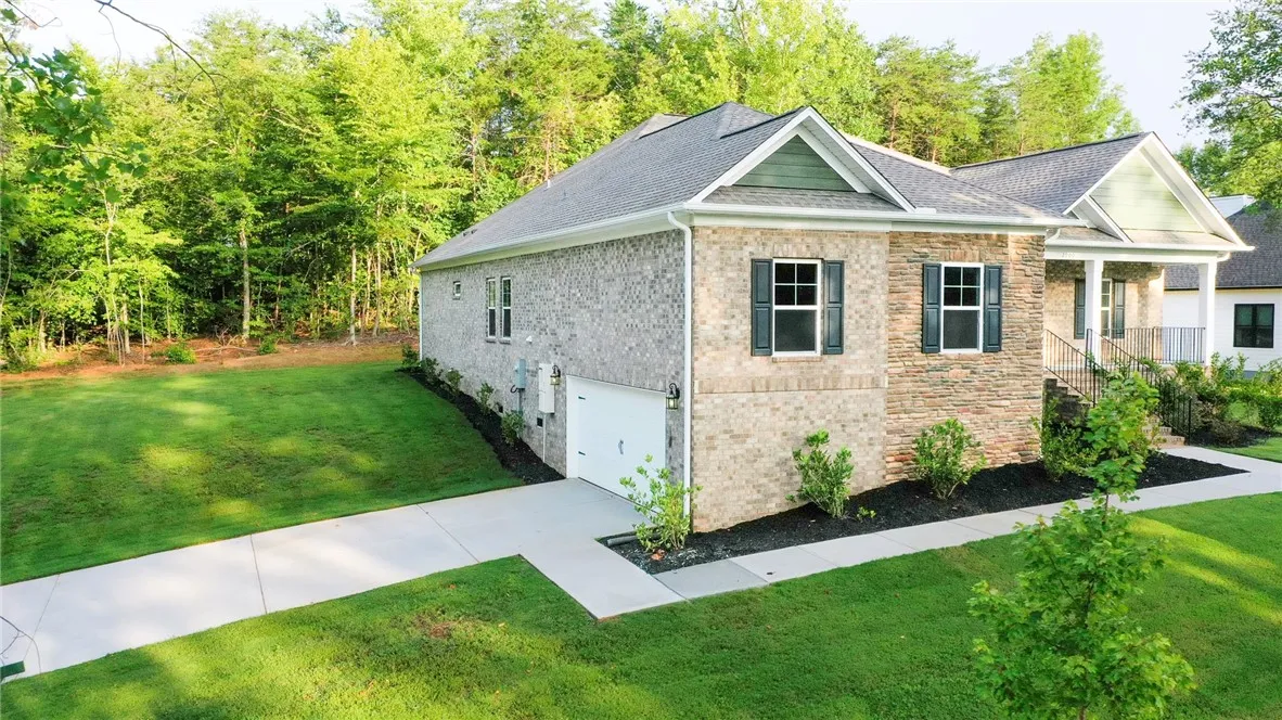 Property image 3 at 2900 Deadwood Loop, Seneca, SC 29678