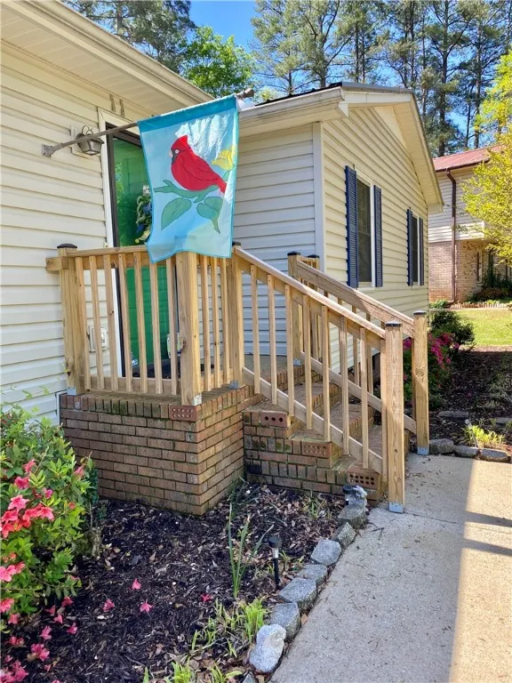 124 Cedar Creek Circle