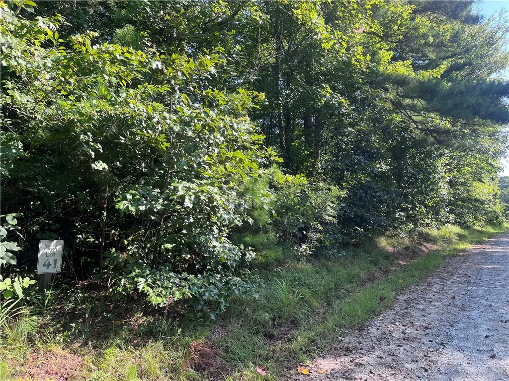00 Pine Knoll Road