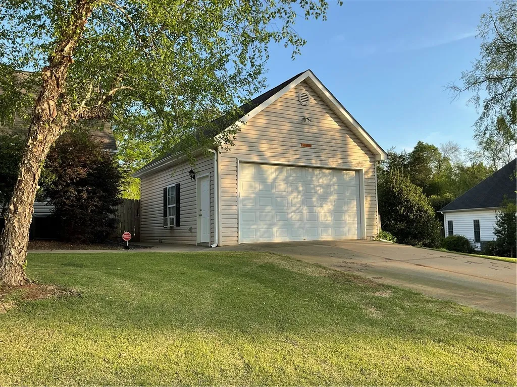 Property image 5 at 101 Pondstone Court, Easley, SC 29642
