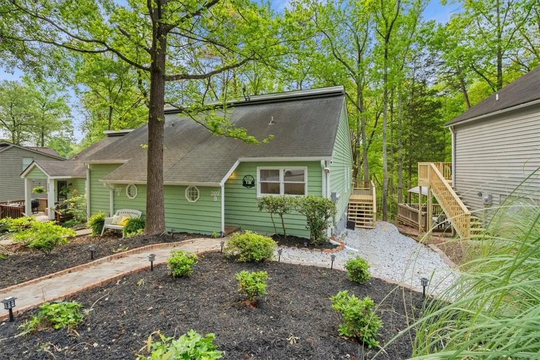 Property image 4 at 207 B Harbor Drive, Anderson, SC 29625