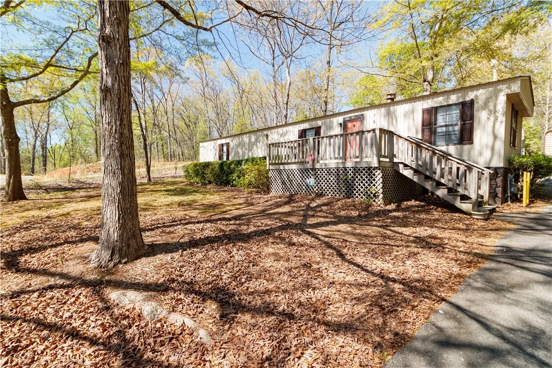 716 Mcfalls Circle
