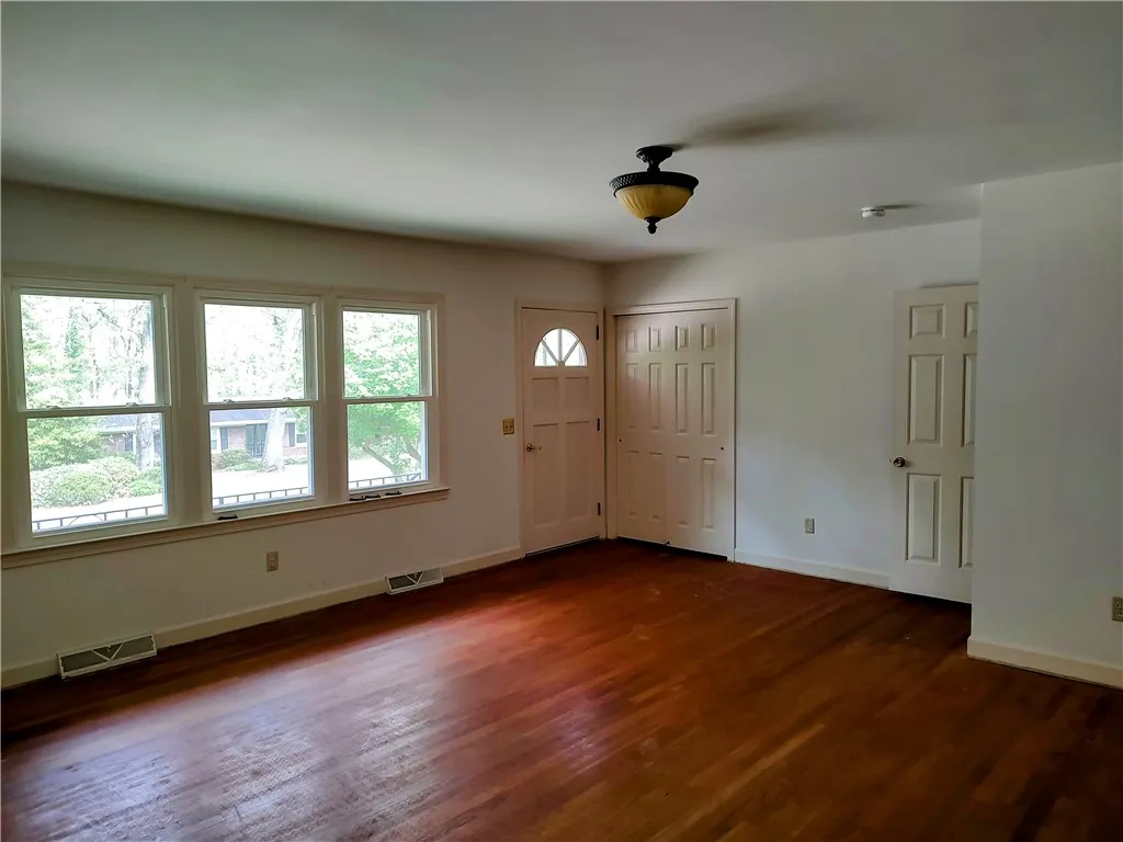 Property image 4 at 207 Holden Drive, Clemson, SC 29631
