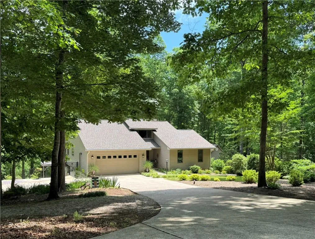 Property image 1 at 23 Quail Drive, Salem, SC 29676