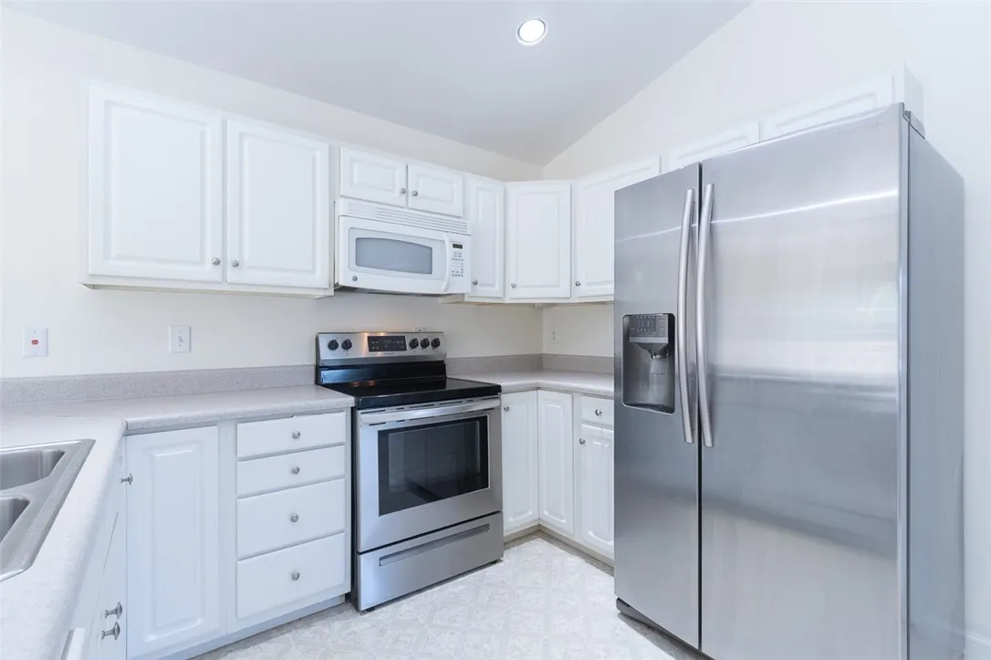 Property image 2 at 111 Casa Del Rio Drive, Anderson, SC 29625