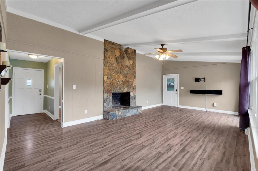 Property image 5 at 104 Country Glen Lane, Pelzer, SC 29669