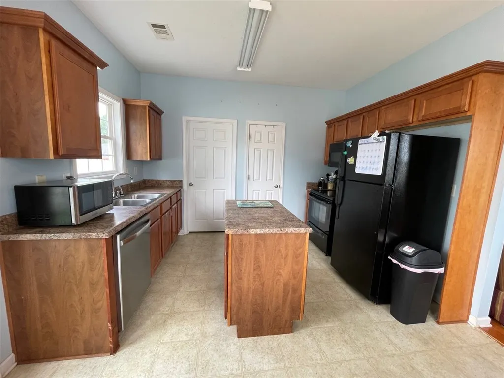 Property image 5 at 108 Elmhurst Lane, Anderson, SC 29621