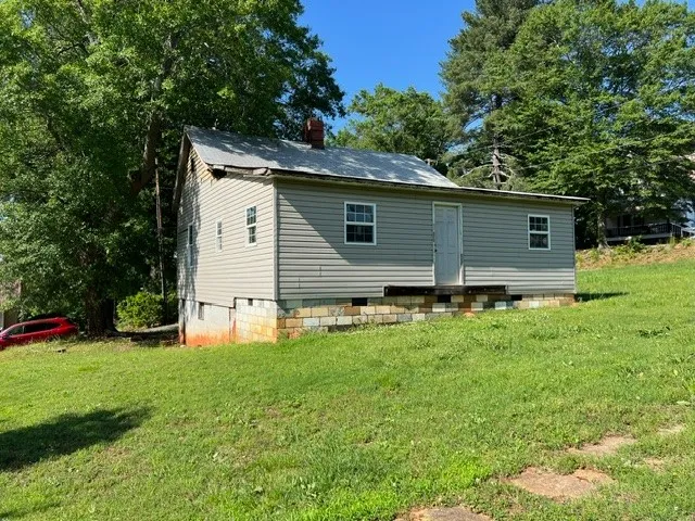 Property image 2 at 25 Green Street, Pelzer, SC 29669