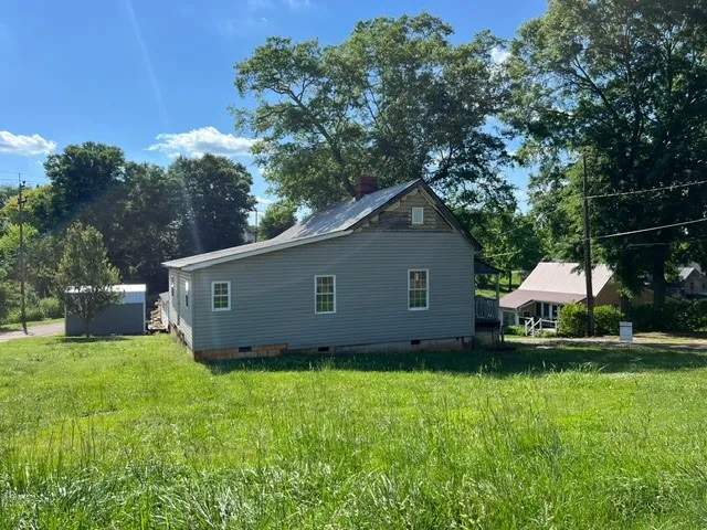 Property image 4 at 25 Green Street, Pelzer, SC 29669